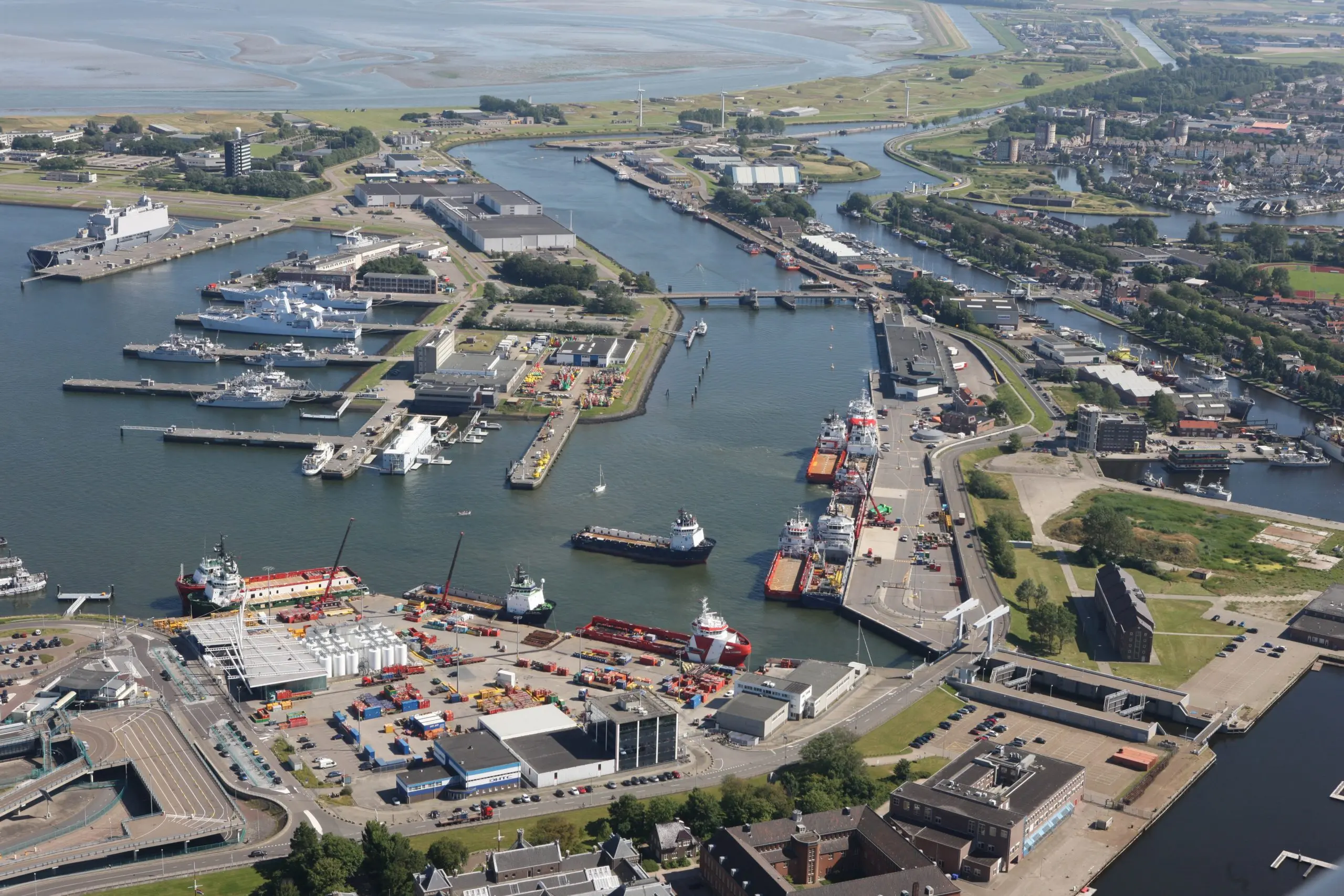 NSEG-zeehaven-foto-scaled