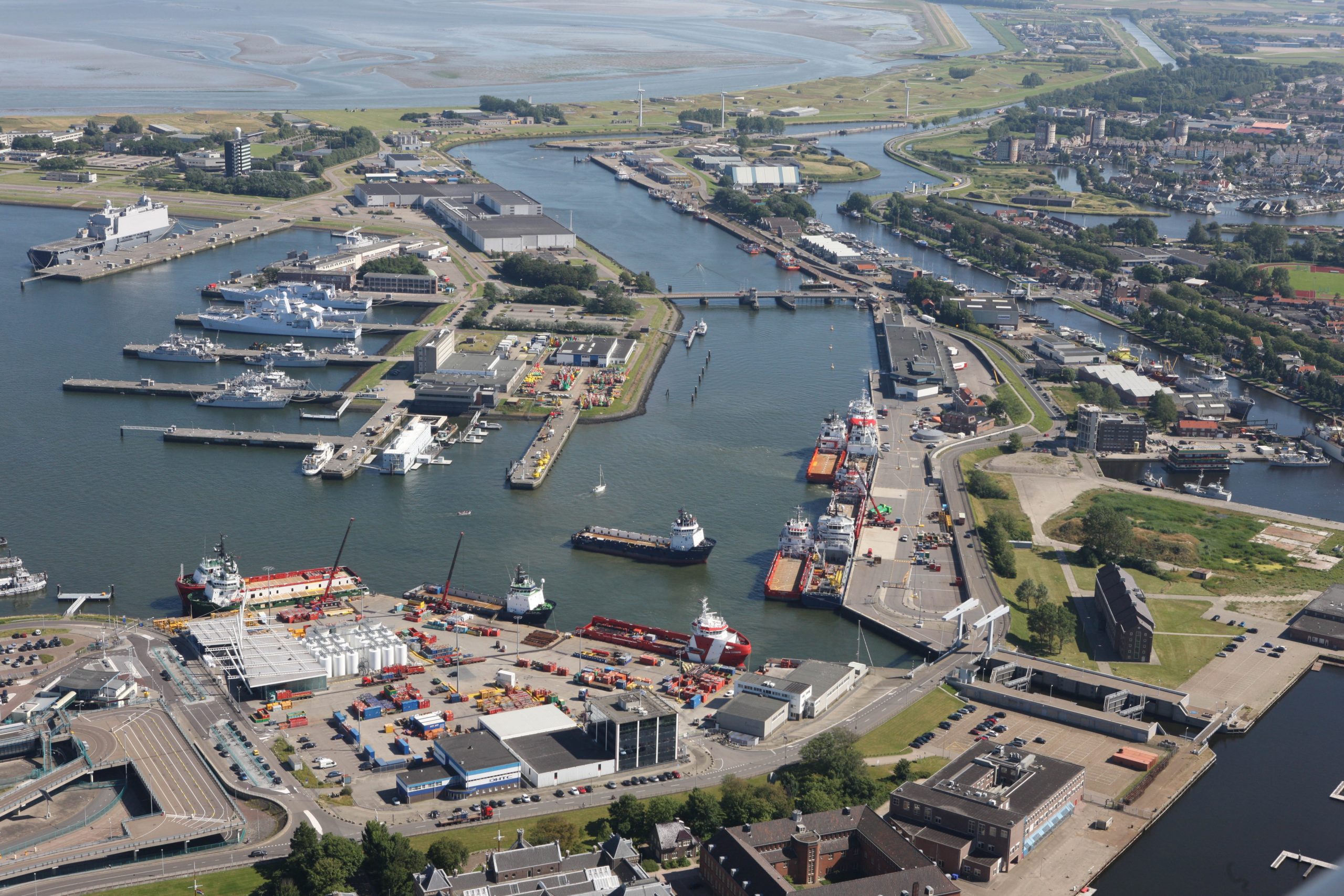 NSEG-zeehaven-foto-scaled